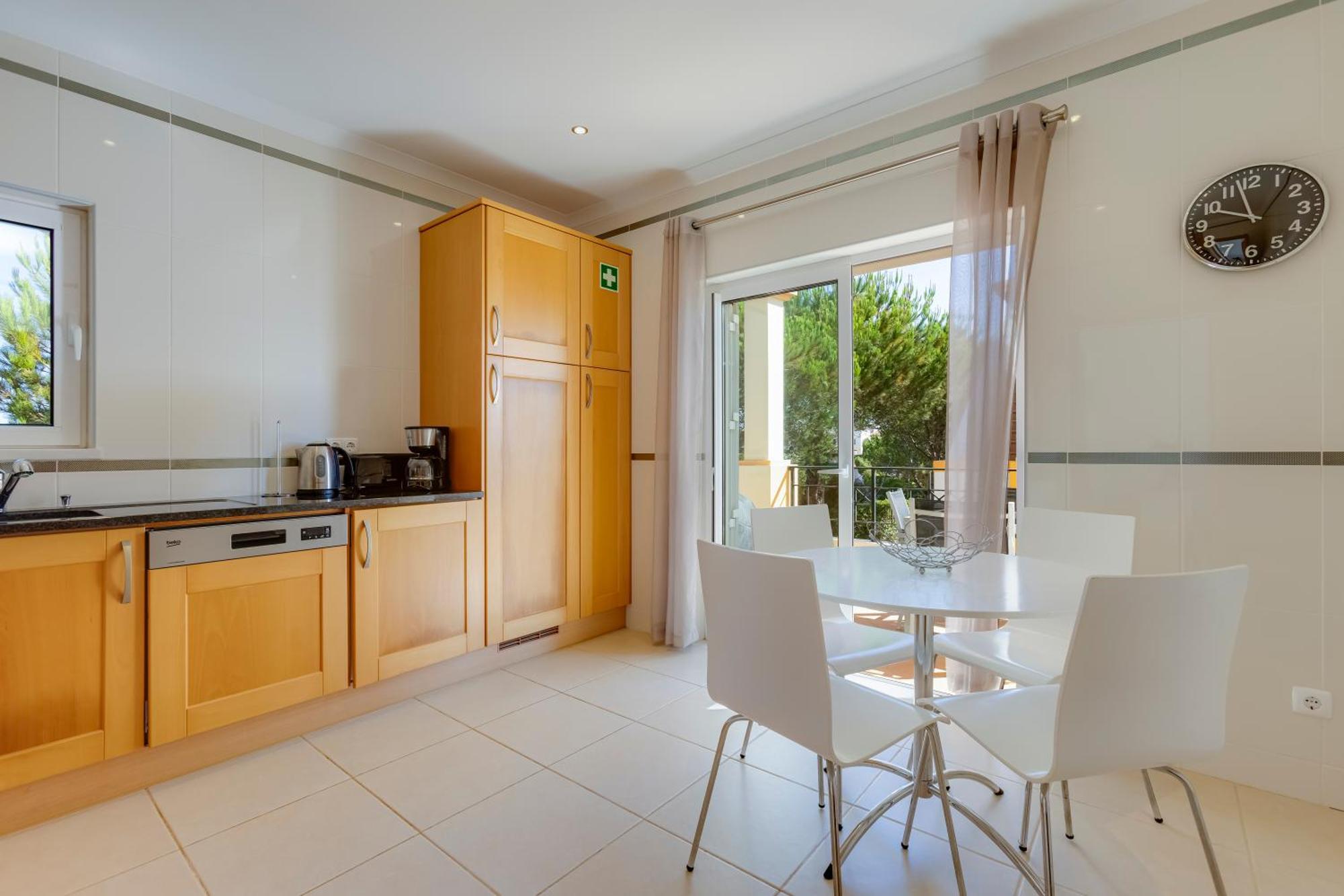 The View - Santo Antonio Villas, Golf & Spa Salema Buitenkant foto