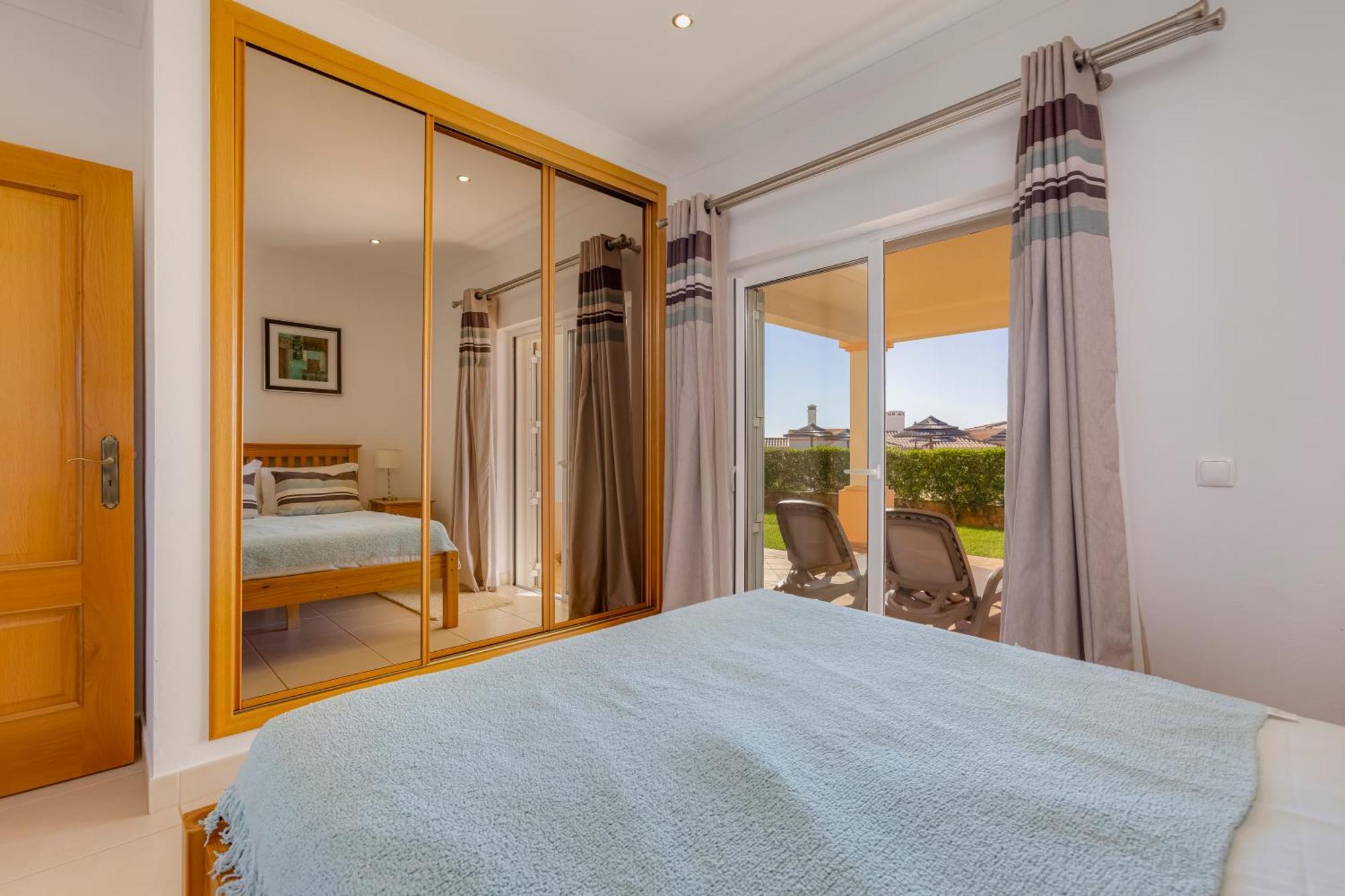 The View - Santo Antonio Villas, Golf & Spa Salema Buitenkant foto